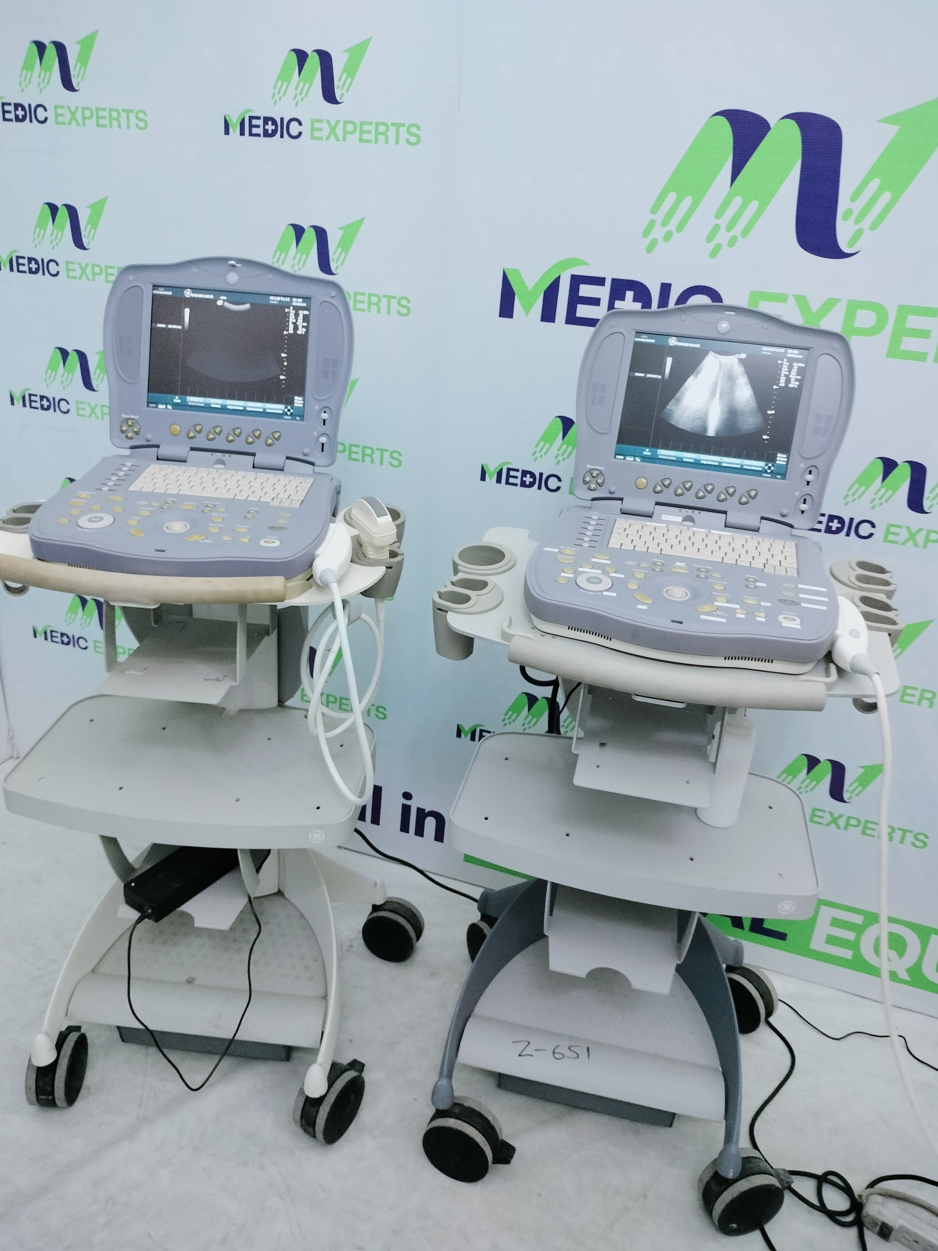 Logiq Book XP Latest Variant with Convex Probe and Trolley