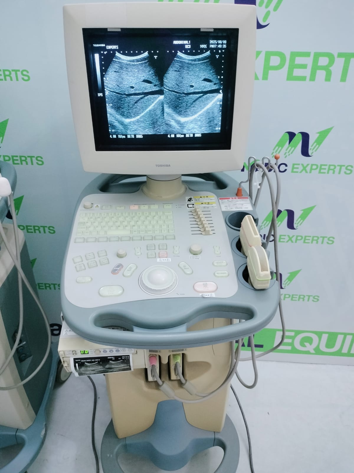 Toshiba Femio 8 A+ grade with Attached Accessories