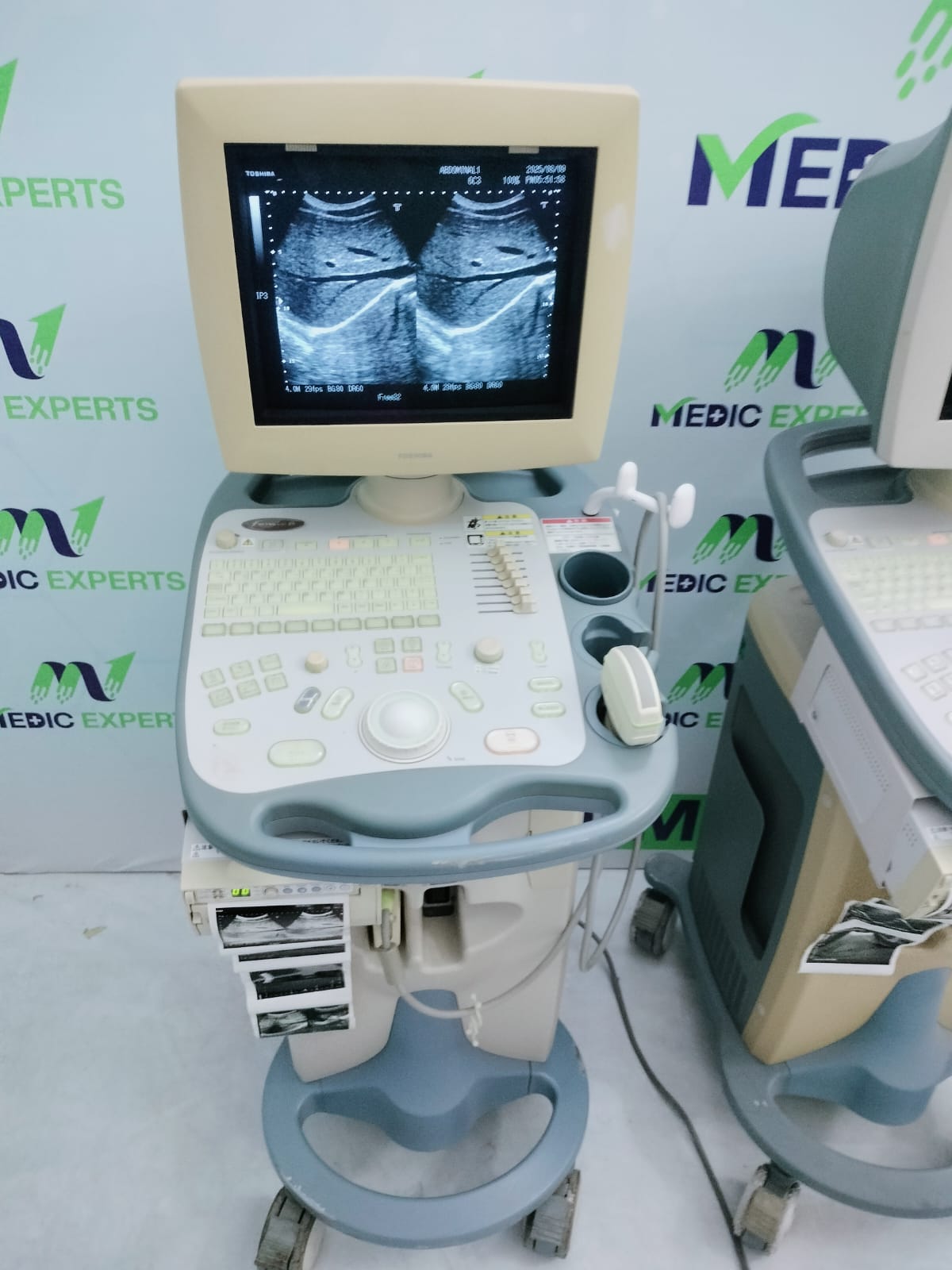 Toshiba Femio 8 A+ grade with Attached Accessories